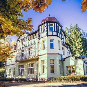 Hubertus 3* Karlovy Vary