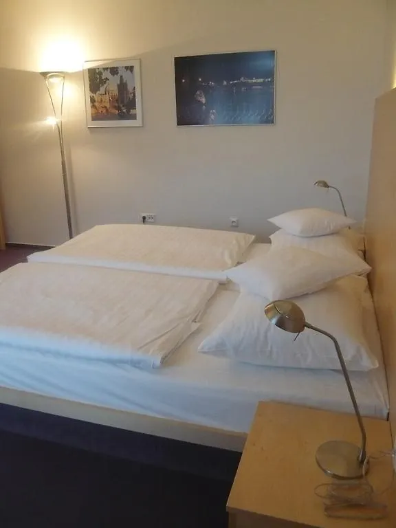 ***  Hotel Dap Praga Repubblica Ceca